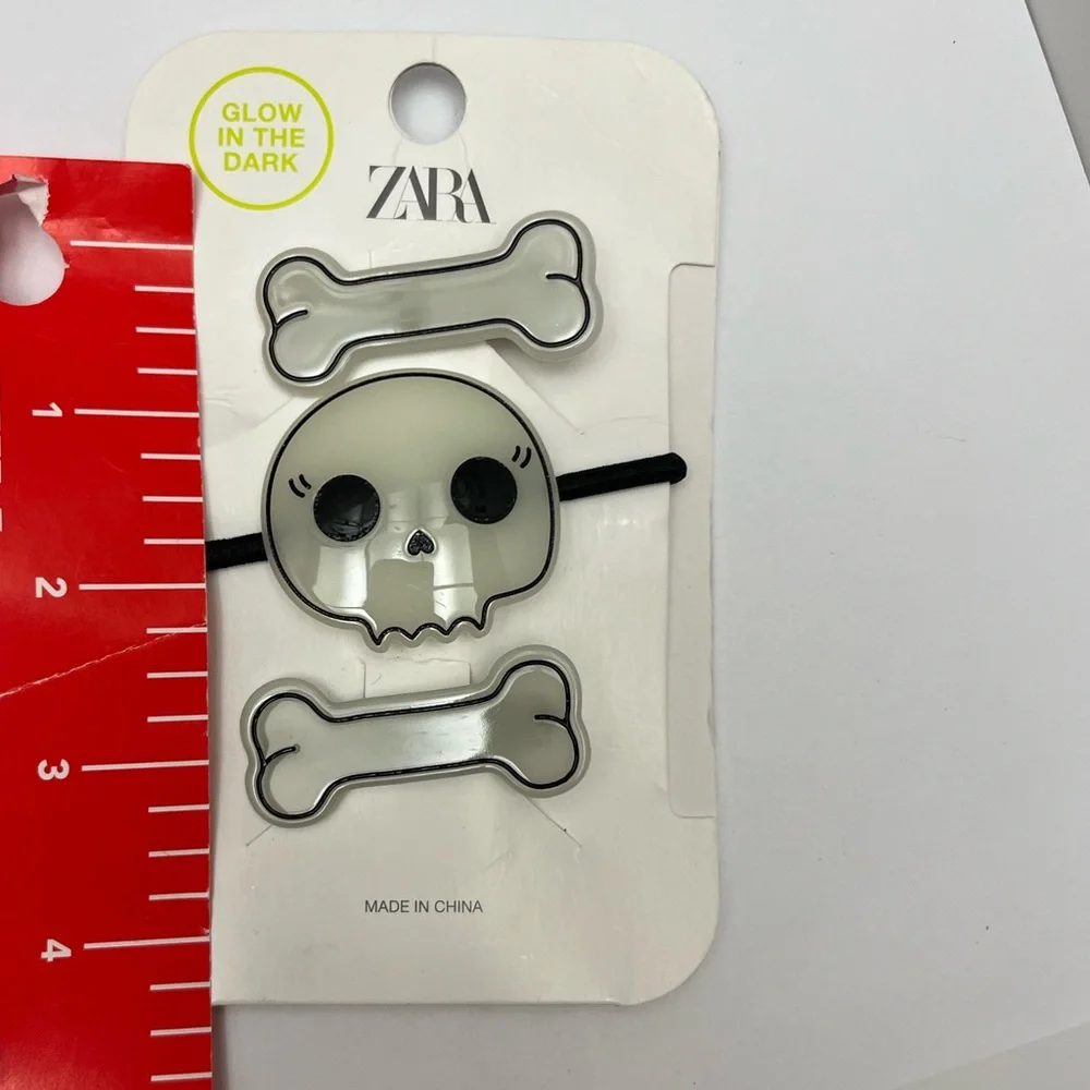 NWT ⚜️🖤⚜️ ZARA Cute Halloween Glow in the Dark Hair Accessories Set of 3